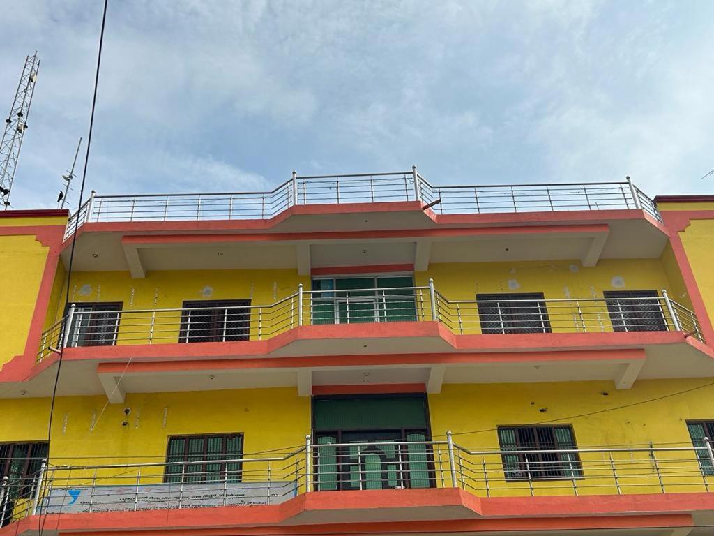 Hotel Shyam Inn Buxar Екстер'єр фото